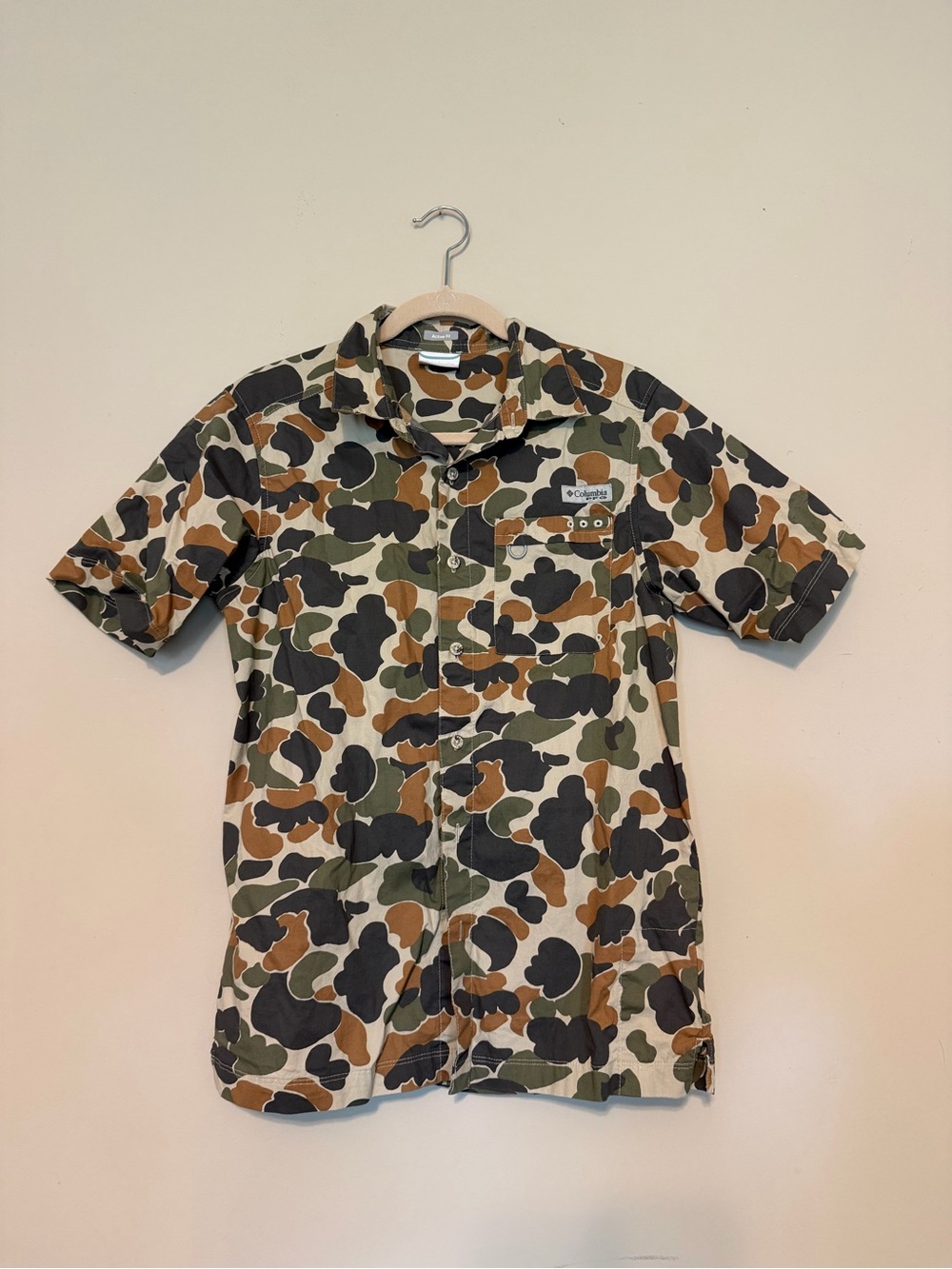 Columbia Men’s Short Sleeve Camo Button-Up Shirt - Green/Brown/Black